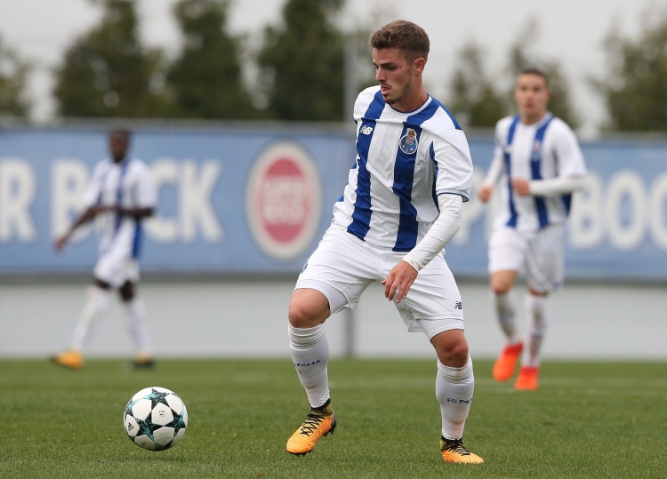 爱游戏正版-外媒：若昂·拉梅拉引起武汉三镇兴趣，转会可能需要100万欧