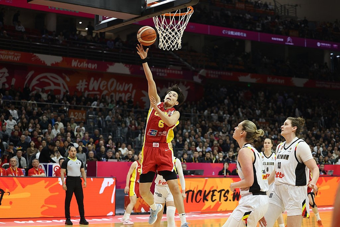 爱游戏入口-老问题！进入状态慢，中国女篮不敌比利时|张子宇|李月汝|比利时女篮|女篮世界杯|北京女篮_新浪体育_新浪新闻